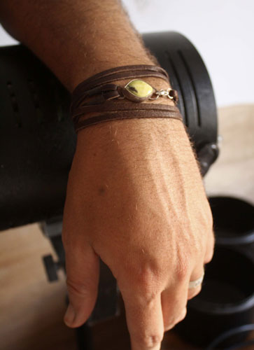 Héméré, bracelet lumière grecque en argent, cuir et jade citron