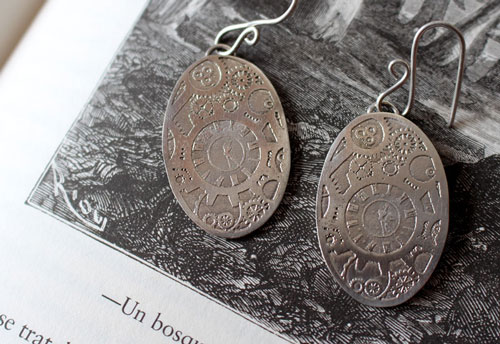 Aiguilles mécaniques, boucles d’oreilles ovales engrenages steampunk en argent