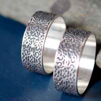 Alliances victoriennes, bague de mariage d’arabesques en argent