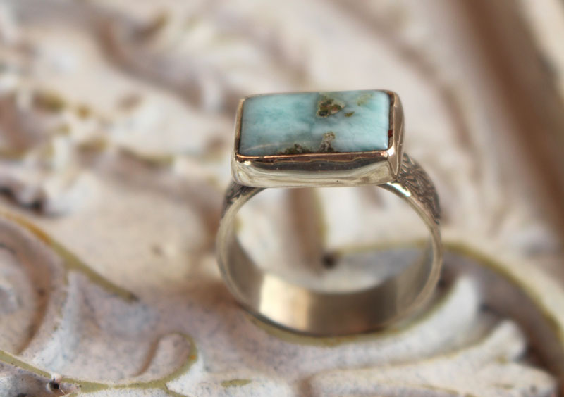 Atlantide, bague grecque en argent et larimar 