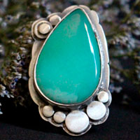 Au Royaume de la nature, bague cachemire en argent et chrysoprase