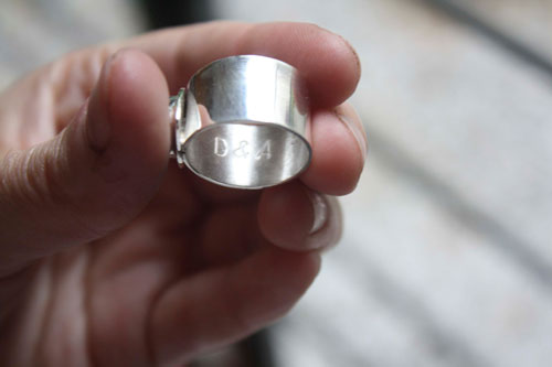 Catch my heart, bague de promesse en argent, onyx et grenat