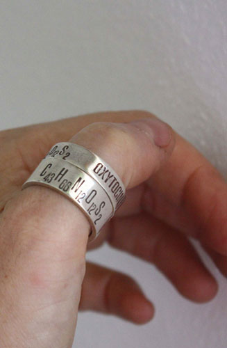 Chimie de l’amour, bague formule chimique du bonheur en argent