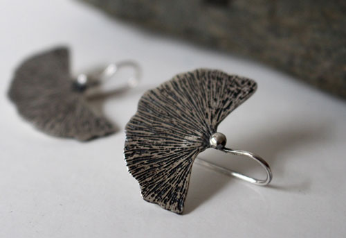 Feuille de Ginkgo, boucles d’oreilles plante médicinale en argent