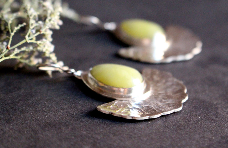 Feuilles du soleil, boucles d’oreilles feuille de ginkgo en argent et aventurine