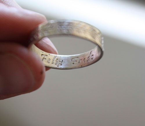 Harmonie végétale, alliances, bague de mariage personnalisée