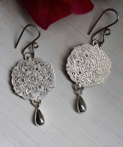 Ishaia, boucles d’oreilles mandala en argent