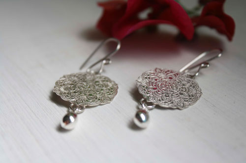 Ishaia, boucles d’oreilles mandala en argent