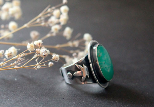 L'âme de la nature, bague fleur en argent et chrysoprase