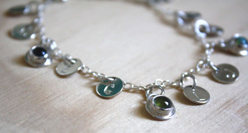 l’arbre de Jessé, bracelet souvenir de famille en argent et pierres de naissance