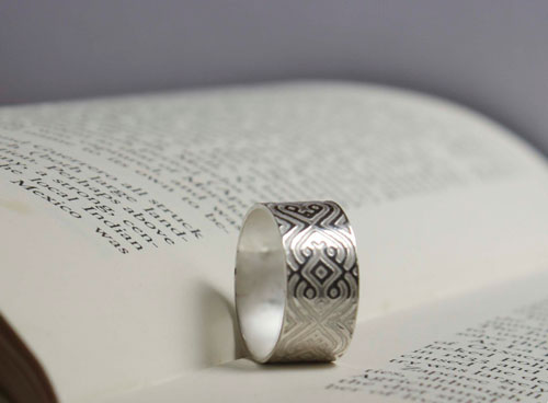 Le sceau du sultan, bague vecteur géométrique en argent