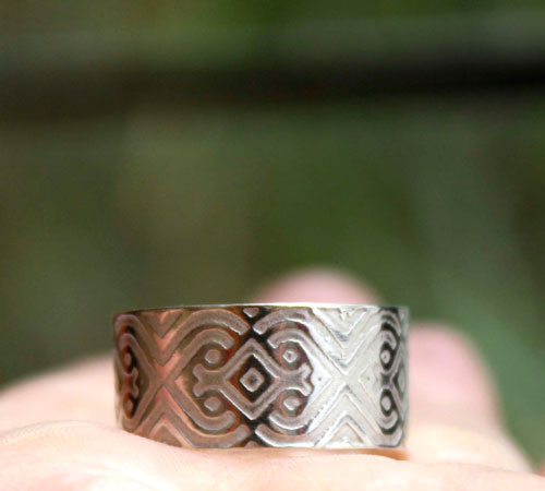 Le sceau du sultan, bague vecteur géométrique en argent