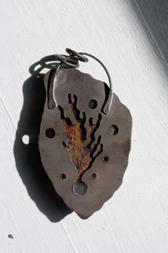 Marée montante, pendentif algue rouge en argent et agate Maury Mountain