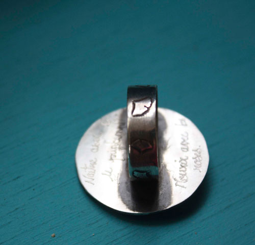 Mourir avec les roses, bague papillon totem en argent et tourmaline rose