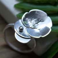 Nympheale, bague nénuphar lotus en argent