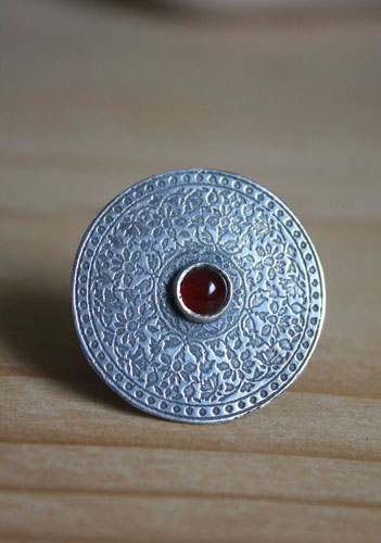 Phyllis, bague mythologie grecque en argent et cornaline