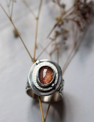 Rosée du matin, bague réveil de la nature en argent et saphir rose