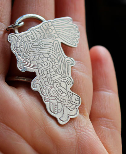 Serpent à plumes, pendentif quetzalcoatl, dieu aztèque en argent