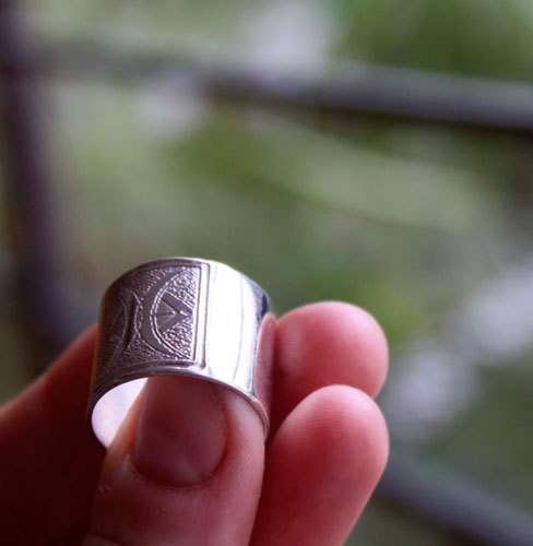 Touareg, bague tribal ethnique africaine en argent et laiton