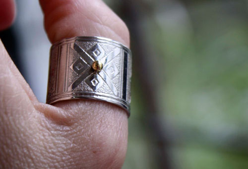 Touareg, bague tribal ethnique africaine en argent et laiton