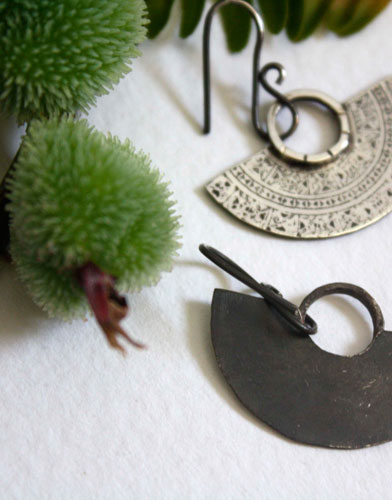 Tribal, boucles d’oreilles aztèque en croissant de lune en argent