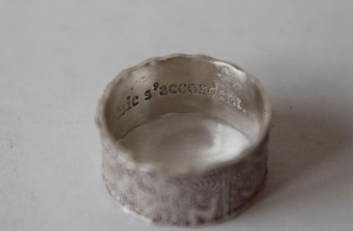 Un monde imaginaire, bague otomi de mariage personnalisé en argent