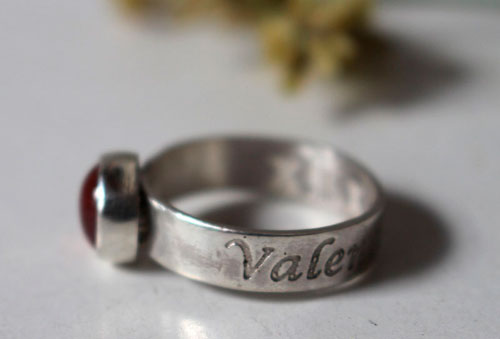 Valentina, bague pierre de naissance en argent et tourmaline rose