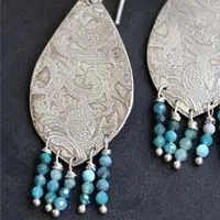 À contre-courant, boucles d’oreilles carpe koï japonaise en argent et amazonite