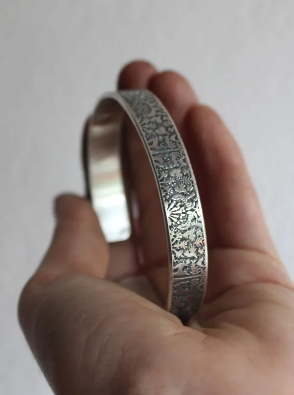 À la lisière d’un rêve, bracelet otomi du mexique en argent