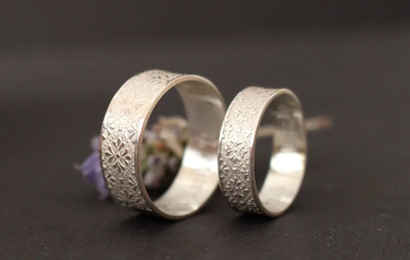 Alliances Esmée, bague mariage médiévale en argent