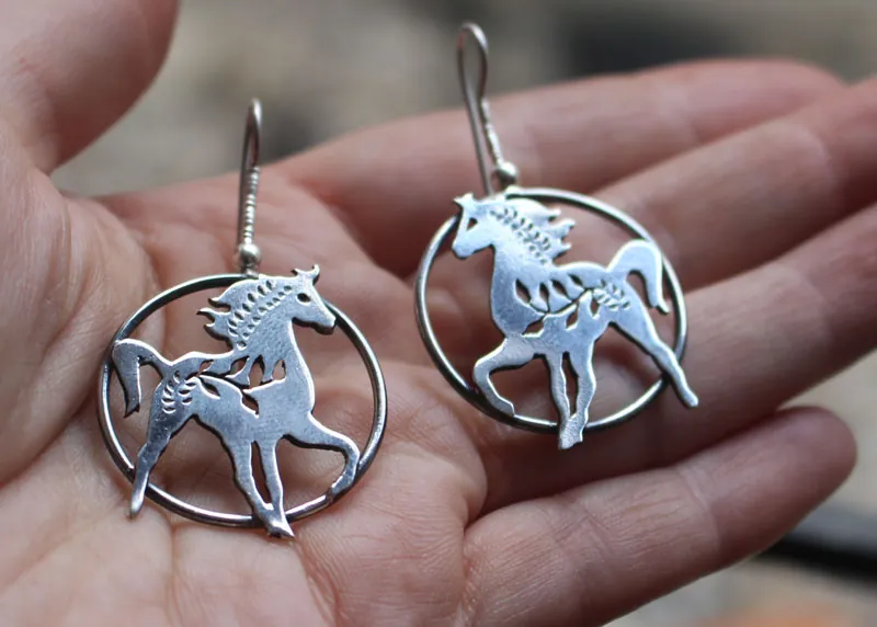 Arion, boucles d’oreilles cheval légende grecque en argent
