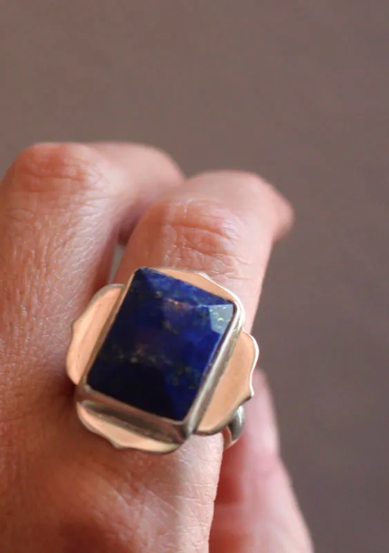 Au bord du Nil, bague égyptienne en argent et lapis-lazuli