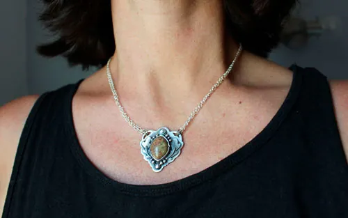 Au creux du chêne, collier arbre celte en argent et jaspe automne