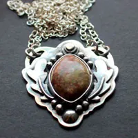 Au creux du chêne, collier arbre celte en argent et jaspe automne