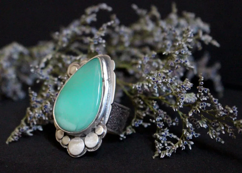 Au royaume de la nature, bague cachemire en argent et chrysoprase