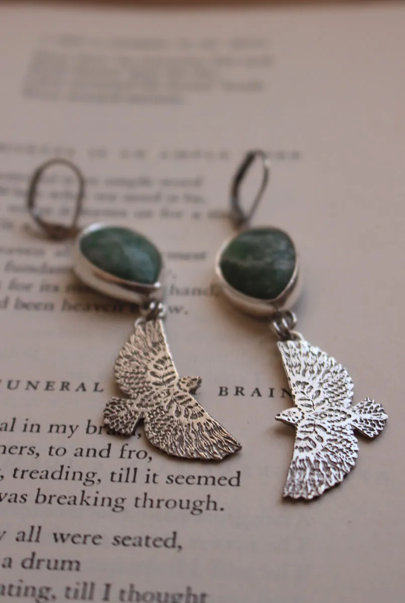 Aussi loin que le vent te portera, boucles d’oreilles aigle en argent et jaspe