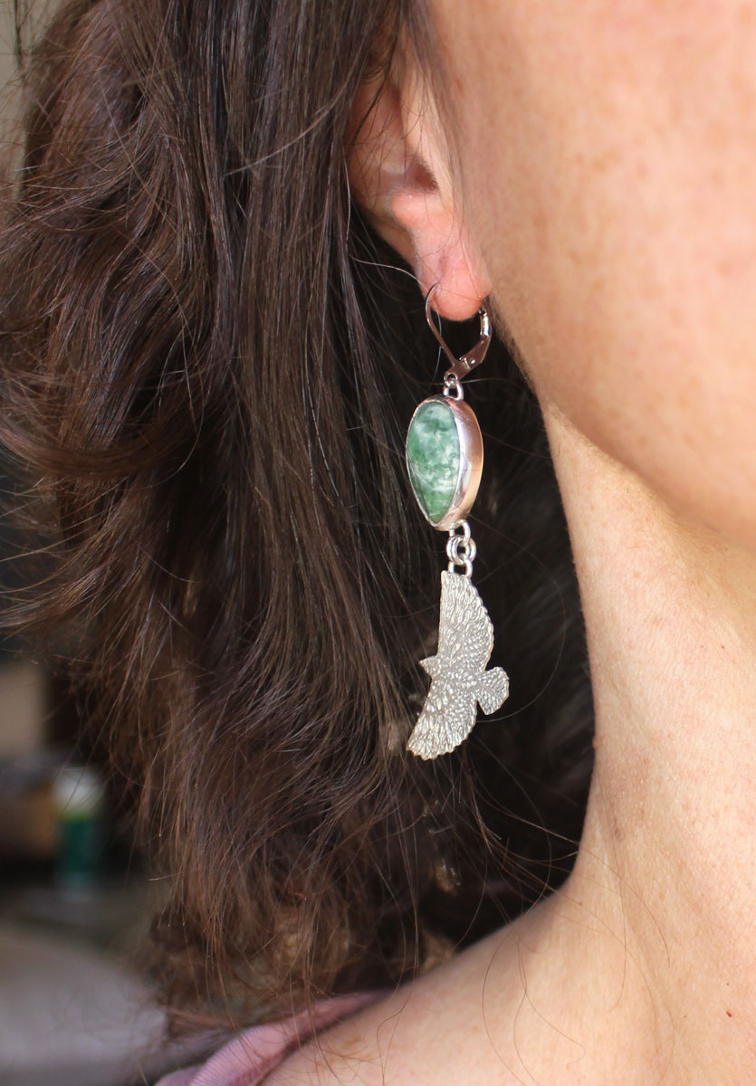 Aussi loin que le vent te portera, boucles d’oreilles aigle en argent et jaspe