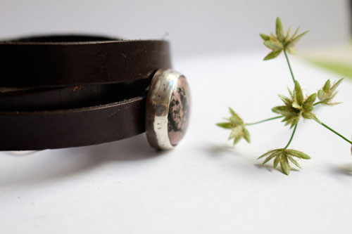 Almut, bracelet noblesse en argent, cuir et rhodonite