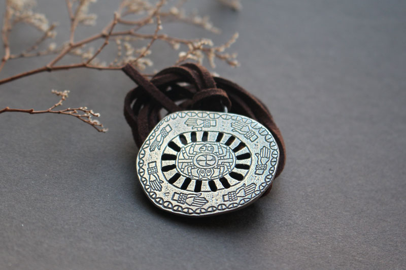 Araignée de Spiro Mounds, collier amérindien du Mississipi en argent