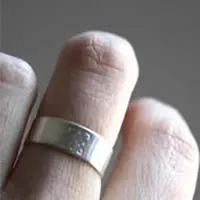 Du poète, bague d’inspiration et de poésie en argent