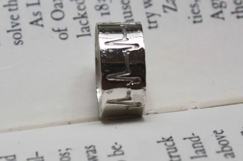 Battement de cœur, bague ligne de vie en argent