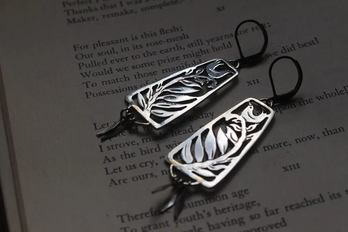 Berceuse, boucles d’oreilles oiseau et fougère en argent