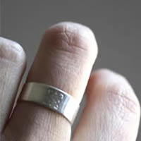 Du poète, bague d’inspiration et de poésie en argent