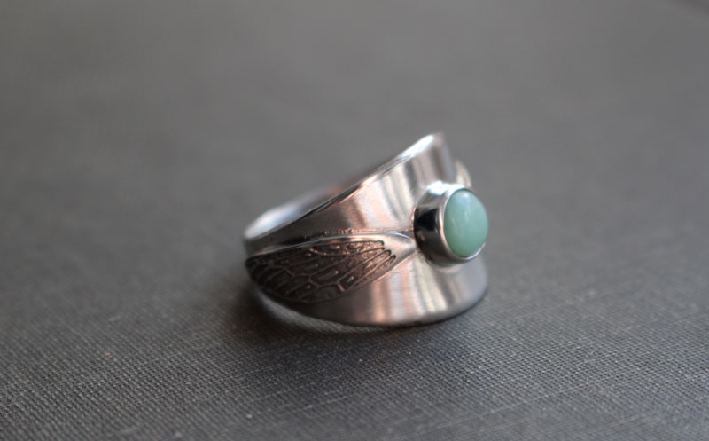 Battements d’ailes, bague Vif d’or d’Harry Potter en argent et chrysoprase 