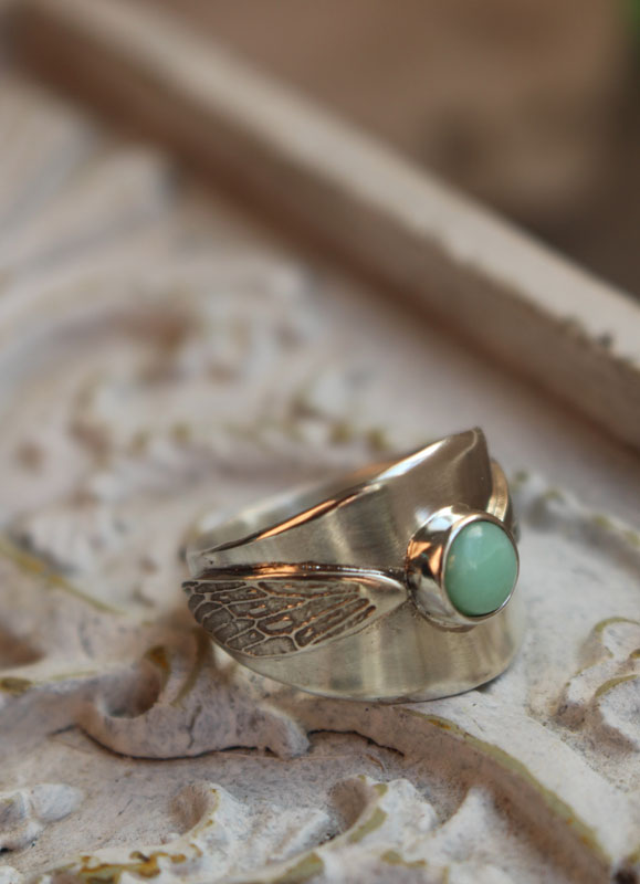 Battements d’ailes, bague Vif d’or d’Harry Potter en argent et chrysoprase 