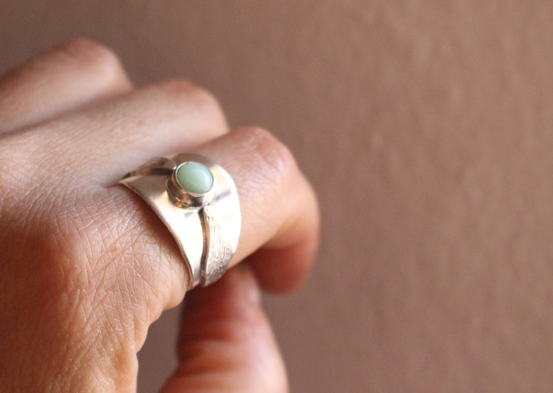 Battements d’ailes, bague Vif d’or d’Harry Potter en argent et chrysoprase 