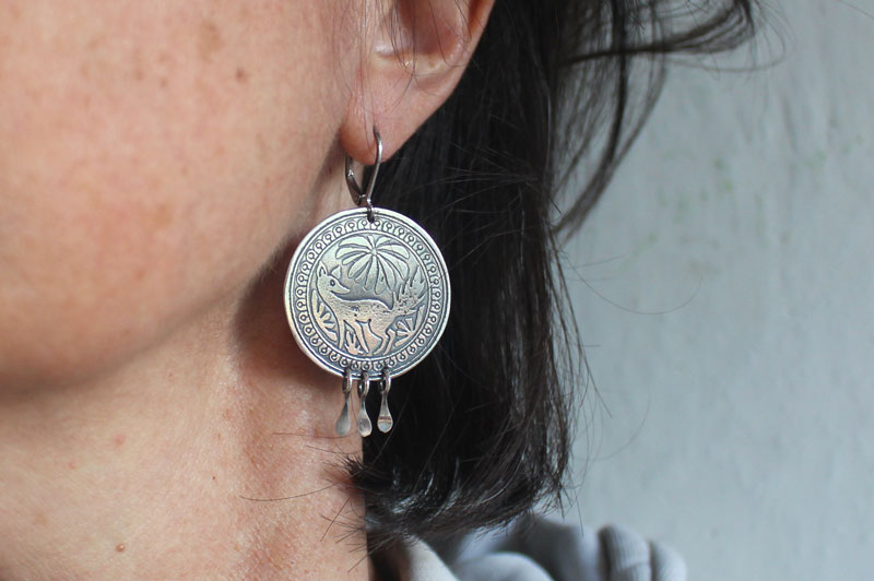 Bekuh, boucles d’oreilles chien mexicain en argent