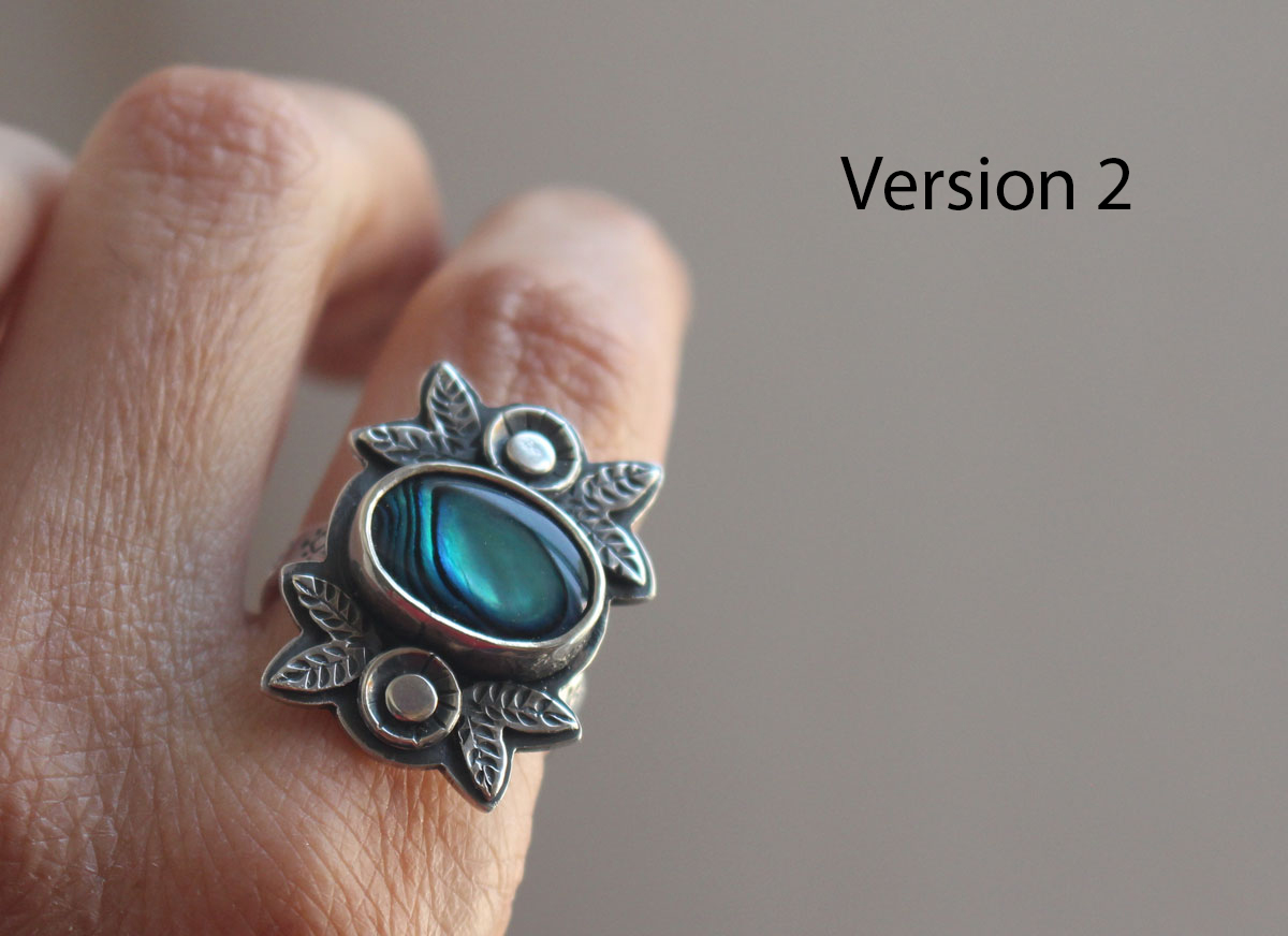 Bleu des mers, bague fleur et coquillage en argent et paua