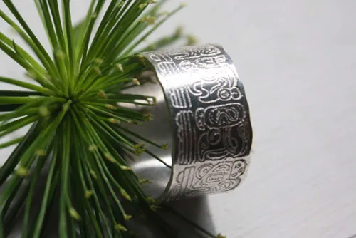 Calendrier maya, bague compte long du calendrier maya personnalisée en argent