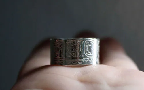 Calendrier maya, bague compte long du calendrier maya personnalisée en argent